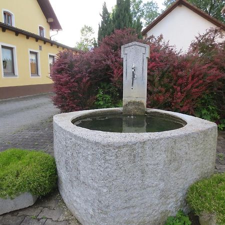 Gasthof Pension Kirschner Lappersdorf  Exterior photo